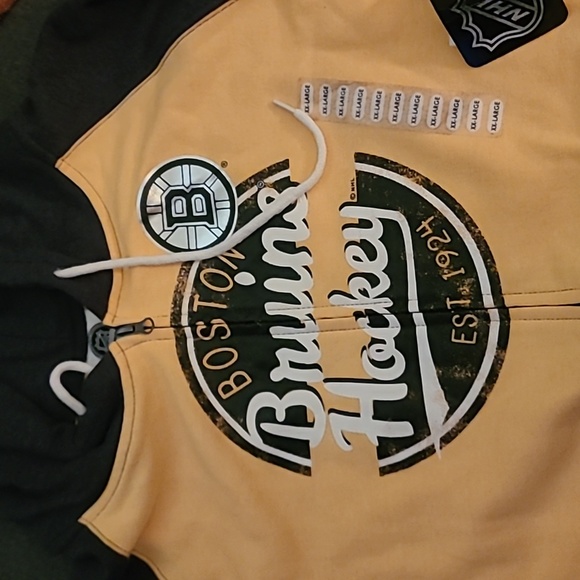 NWT Bruins Hockey Zip-up Sweater 2XL - Picture 2 of 4